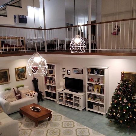 A Casa Di Monica Apartment ปอซซุออลี ภายนอก รูปภาพ