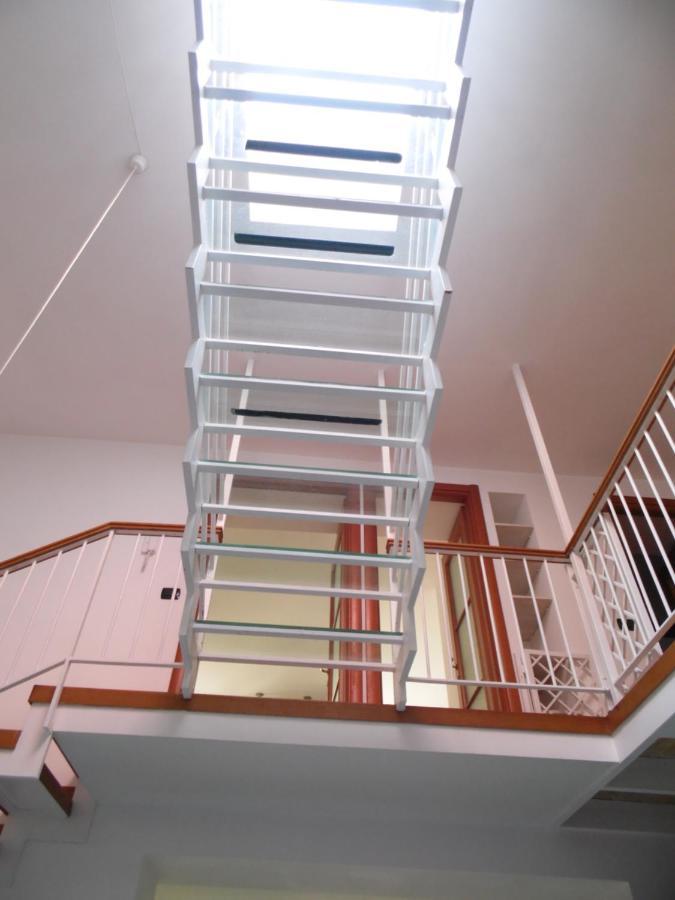 A Casa Di Monica Apartment ปอซซุออลี ภายนอก รูปภาพ