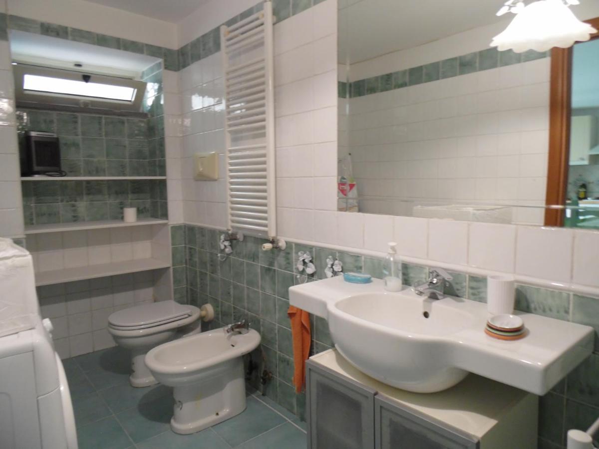 A Casa Di Monica Apartment ปอซซุออลี ภายนอก รูปภาพ
