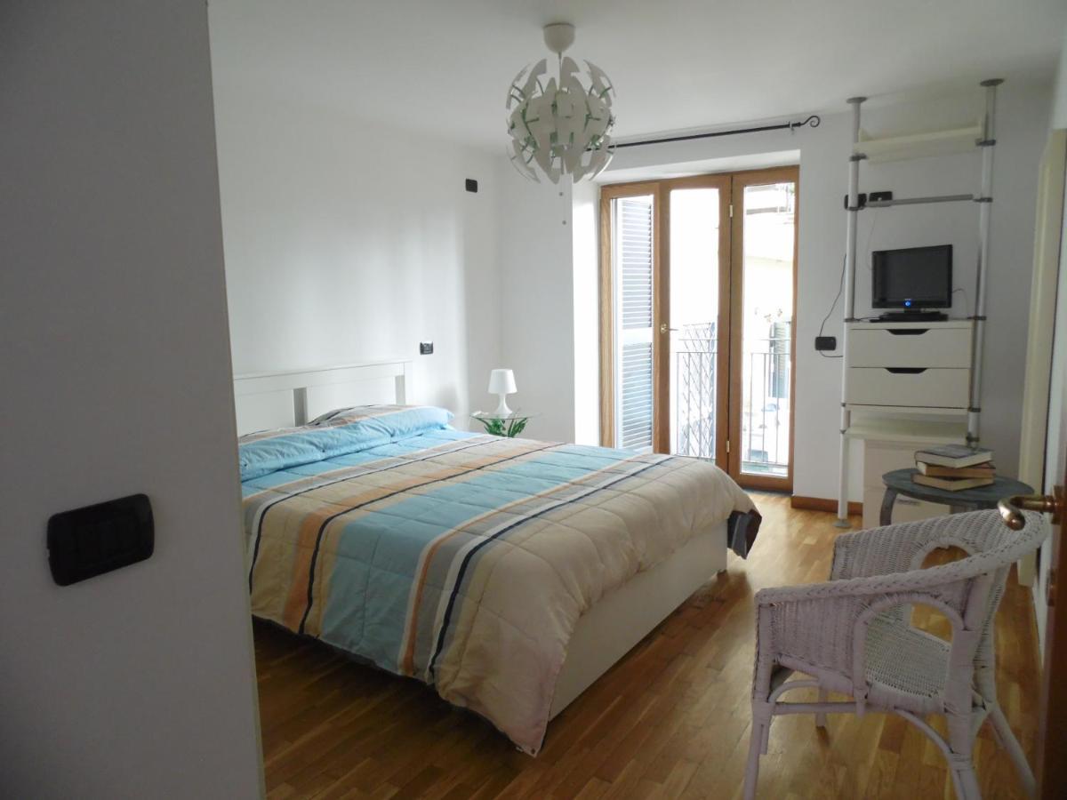 A Casa Di Monica Apartment ปอซซุออลี ภายนอก รูปภาพ