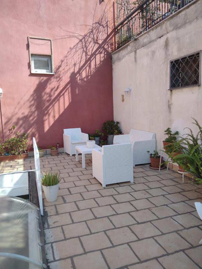 A Casa Di Monica Apartment ปอซซุออลี ภายนอก รูปภาพ